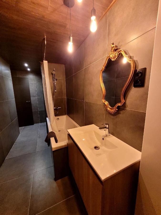 Chez Claude Appartement Cozy Climatise Pour 4 Personnes Tout Confort Ath Exterior foto